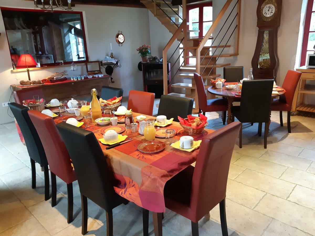 Le Moulin Neuf Bed and Breakfast Vignoux-sur-Barangeon Buitenkant foto